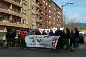 Amplio seguimiento de la huelga en Durangaldea