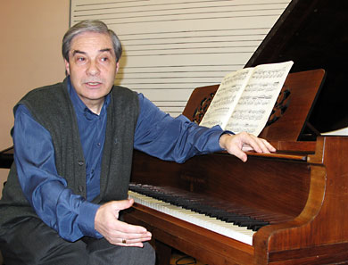 Jesús Egiguren gana el primer Concurso internacional de Composición para Bandas