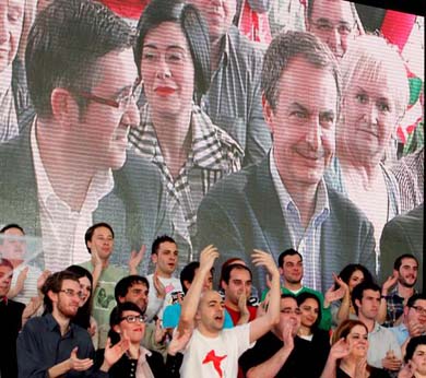 Zapatero pide a la izquierda abertzale “más pasos firmes”