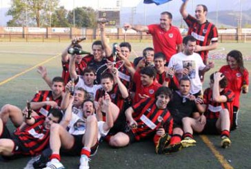 Un Iurretako invicto y goleador se planta en Preferente