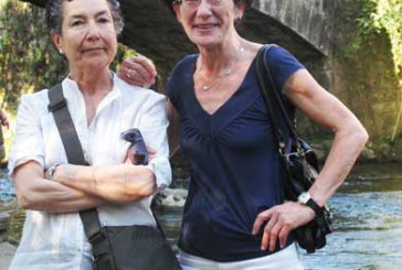 Funerales sin incienso ni plegarias por petición popular