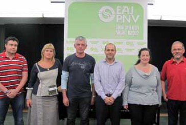 El PNV creará un mercado municipal semanal para revitalizar el comercio