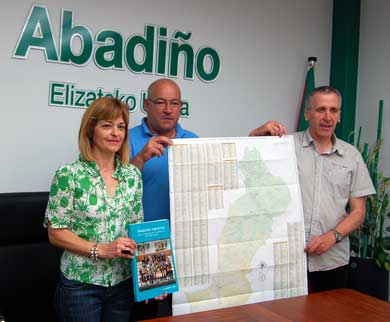 800 toponimotik gora biltzen dituen mapa argitaratu dute
