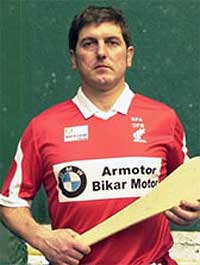 Jabier Iriondo pelotaria omenduko dute jaietan