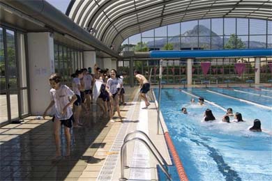 Las piscinas de Abadiño, cerradas por nuevos desperfectos en la cubierta