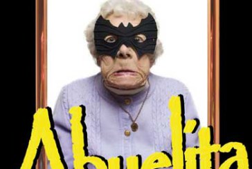 Banarte critica en ???Abuelita de Batman??? los valores de la sociedad actual