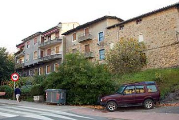 Un vial aliviará el paso de vehículos por la calle Karmen