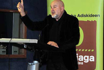 Kulturaren erakusleiho erraldoiak ateak zabaldu ditu, Galiziarekin bat eginez