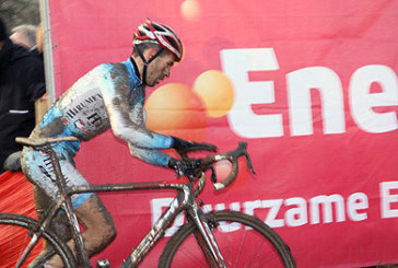 Una caída en Namur pone en riesgo la disputa de Murgoitio del Campeonato de Euskadi