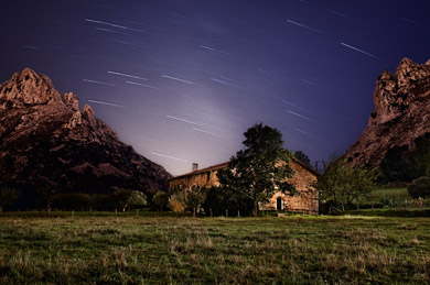 Un caserio de Mendiola ilustrará el calendario de 2012