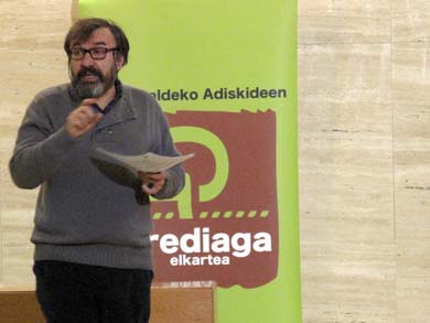 ???Hay que seguir investigando el euskera popular???