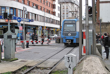 La alcaldesa denuncia nuevos fallos de seguridad en las barreras del tren