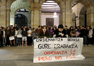 ???Si nos queréis en la calle, ahí nos vais a tener???