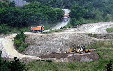Una sentencia da la razón a la Cofradía de Goiuria y anula la autorización del vertedero