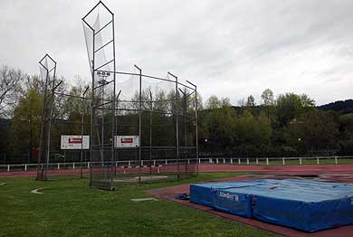 La pista de atletismo tendrá baños para discapacitados