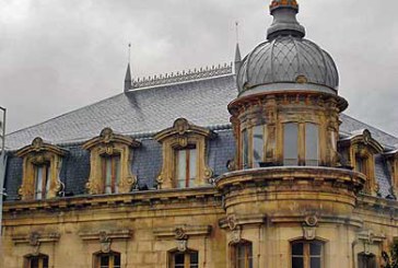 El Palacio Garai renueva la cubierta de pizarra y zinc