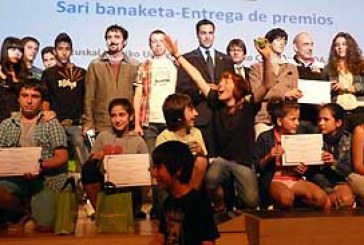 Premiados dos proyectos empresariales de los Institutos de Durango y Elorrio