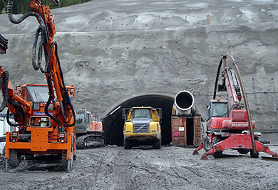 Adif comienza la excavación del túnel de Olabarrie en el tramo Durango-Amorebieta del TAV