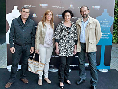 Los Premios del Comercio homenajean a Xabier Zelaia