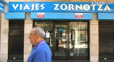 Casi cien personas afectadas por el cierre de una agencia de viajes de Amorebieta