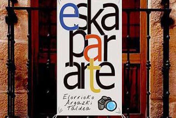 21 comercios crean un innovador recorrido con fotografías en sus escaparates