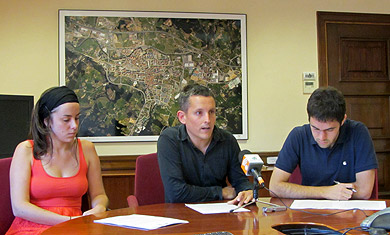 Bildu y Aralar piden al PSE que reconsidere su apoyo al PNV en Faustegoiena