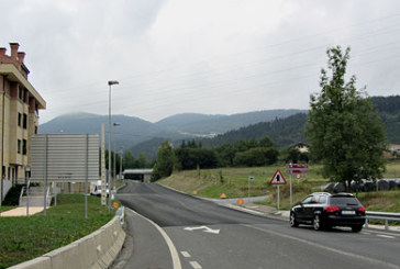El Ayuntamiento mejorará la seguridad peatonal de la carretera a Goiuria