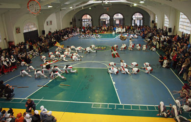 450 dantzaris de 13 grupos de la comarca participarán en la Umeen Euskal Jaia