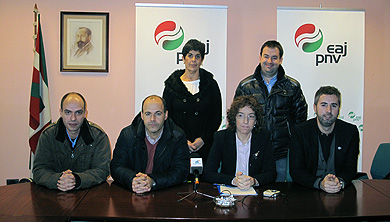 Los cargos públicos del PNV  de la comarca renuncian a la paga extra de Navidad