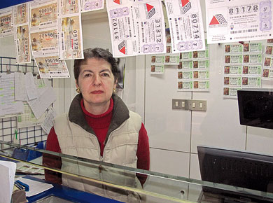 Los despachos de lotería constatan un ???bajón??? de ventas que achacan a la recesión