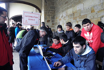 Estudiantes de Maristak y Lourdeseko Ama acercan la ciencia y la tecnología