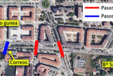 El PSE-EE propone acondicionar tres nuevos pasos peatonales sobre las vías del tren