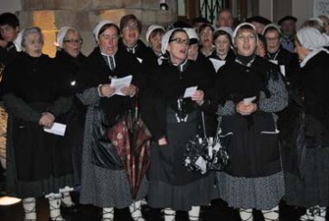 Aintzaldun daigun Agate Deuna