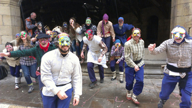 El frío y los txikis despiden hoy el Carnaval en la comarca
