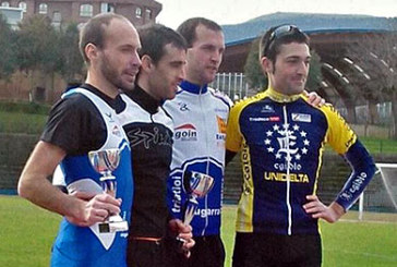 El zornotzarra Iurgi Etxeandia gana el duatlón de Barakaldo por dos segundos
