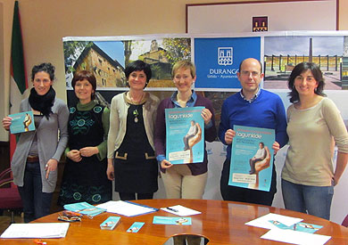 El Ayuntamiento y la Cruz Roja impulsan redes para acompañar a personas mayores