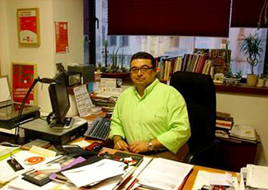 Un exedil del PSE-EE de Berriz condenado a 8 meses de cárcel tras insultar a los Príncipes