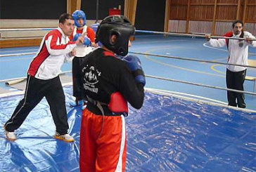 El club Fexmack coloca a tres luchadores en el campeonato estatal de kickboxing