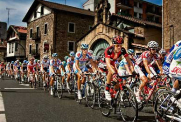 La Vuelta al País Vasco atravesará hoy Durangaldea en una etapa decisiva