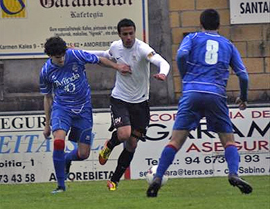 Aldalur le da una alegría al Amorebieta en el tramo final