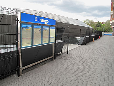 ETS coloca una valla de seguridad en la estación de Durango para ???evitar riesgos???