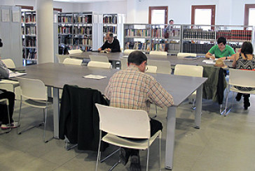 La biblioteca se abre al inglés