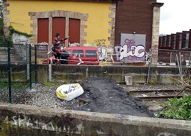 Las obras para habilitar tres pasos peatonales sobre las vías del tren comenzarán el lunes