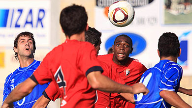 El Amorebieta logra una estéril victoria y dice adiós al playoff