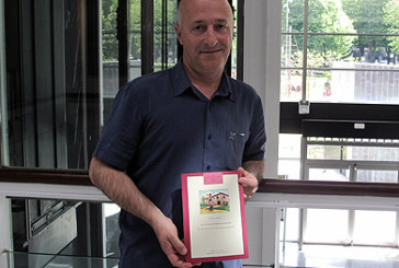 “Sufrimenduaren aurrean, artea edo poesia gelditzen zaigu bakarrik”