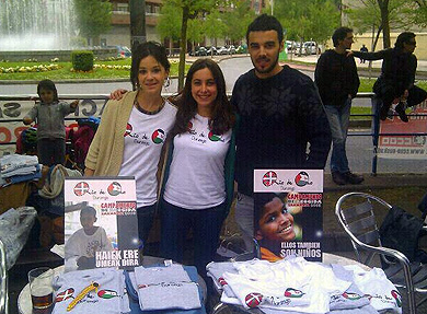 Tres jóvenes impulsan un proyecto con menores saharauis con discapacidad