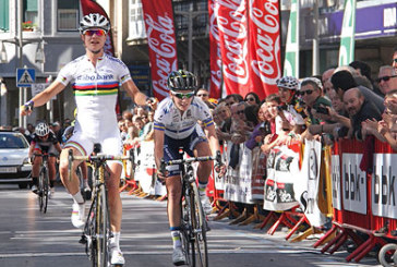 Marianne Vos no falla y se impone al sprint en la Clásica Durango-Durango