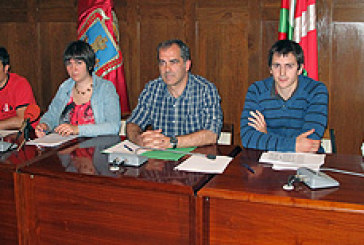 Bildu califica de “champiñón improvisado” el proyecto de las piscinas al aire libre de Elorrio