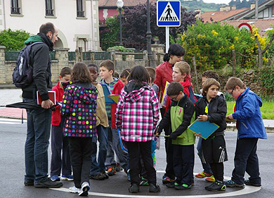 Escolares de Abadiño presentan 300 propuestas para mejorar el entorno de Zelaieta