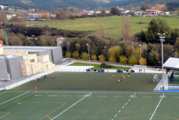 El campo de fútbol-7 de Arripausueta lucirá un nuevo césped de última generación